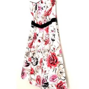 White House Black Market Dress Strapless Lined